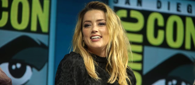 Amber Heard: Odkrycie Gwiazdy Hollywood