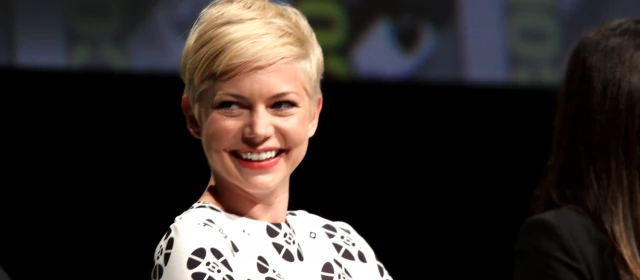 Michelle Williams: Głębokie Zanurzenie w Jej Cechach Wagi